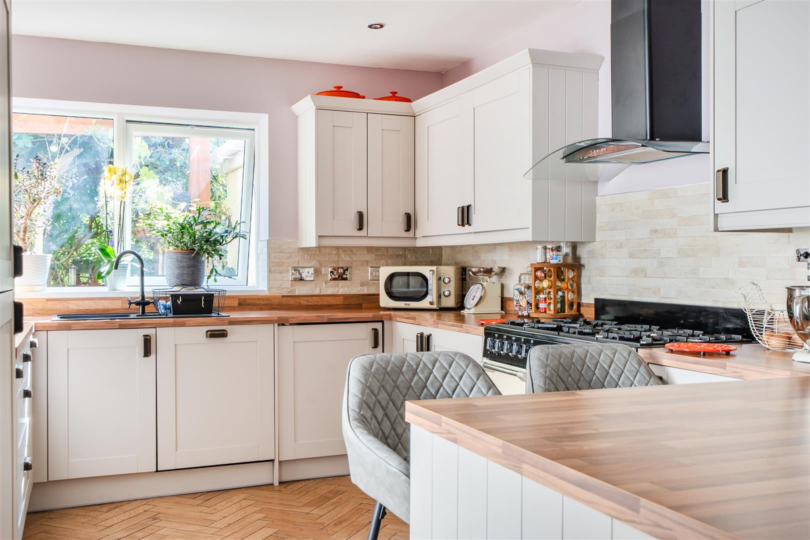 St. Illtyds Crescent, St. Thomas, Swansea, SA1 8HR